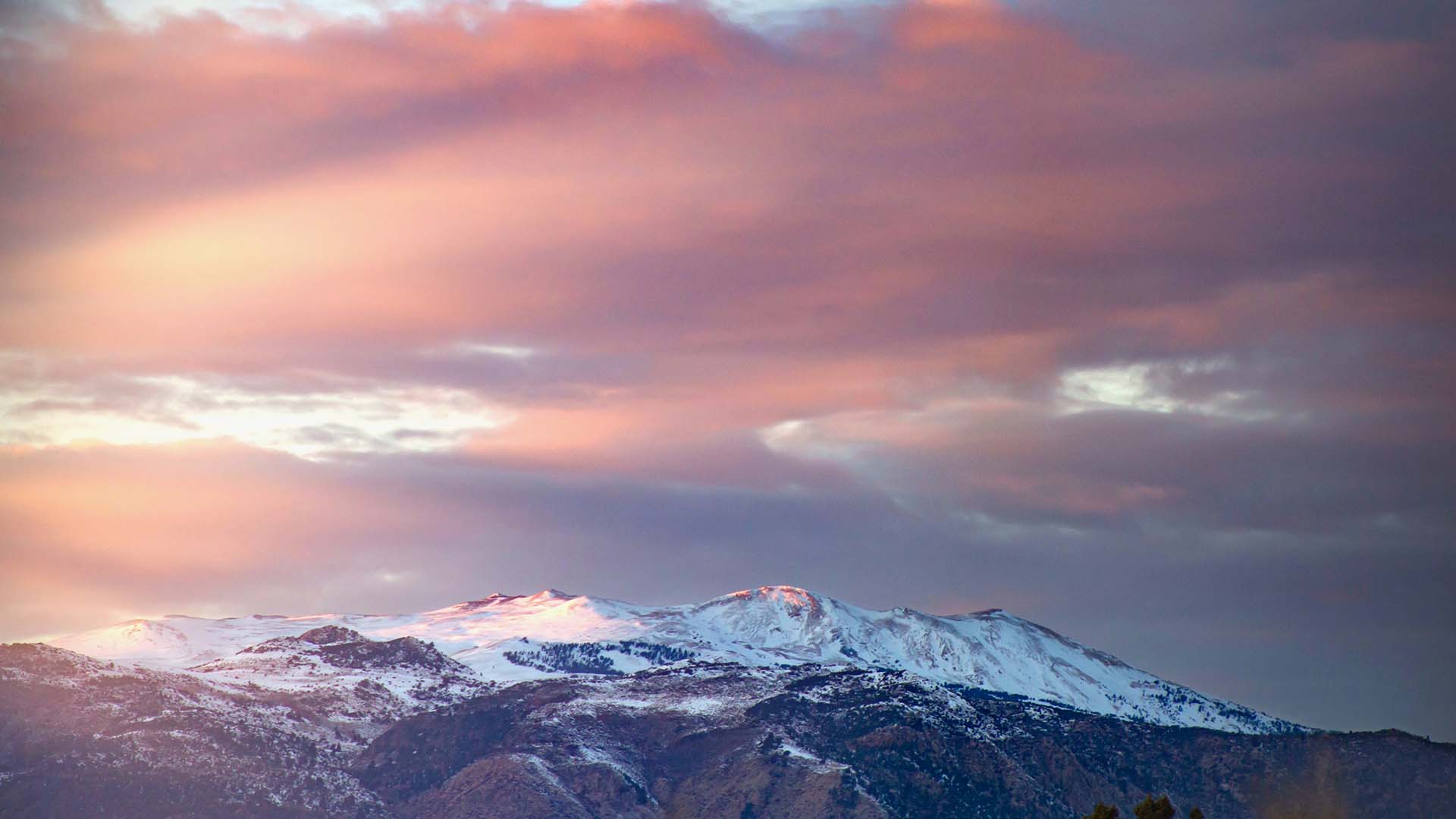 The sun sets on the Eastern Sierra near Bridgeport, California.